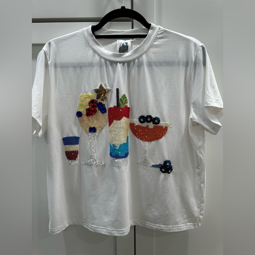 Queen of Sparkles 4th of July / Memorial Day XS White T-Shirt  Sequin Drink